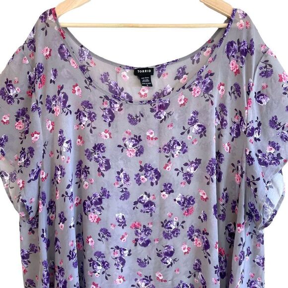 Torrid Fog & Floral Semi Sheer Purple Top - Picture 2 of 8